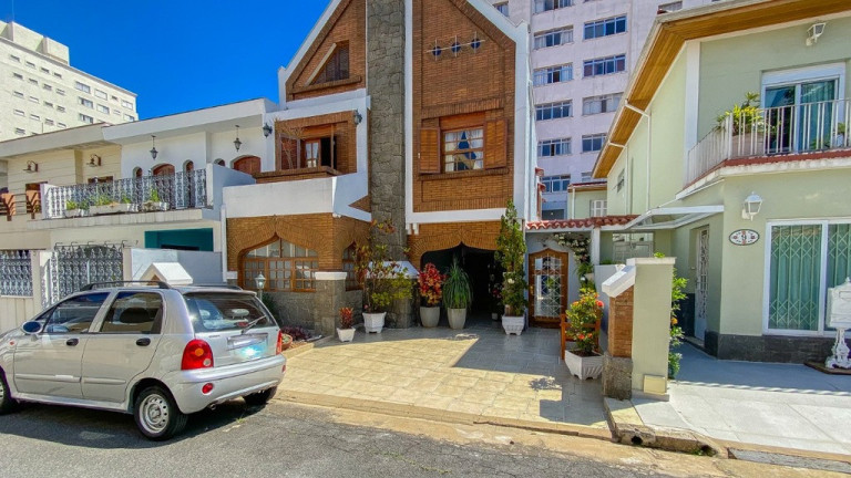 Imagem Casa com 5 Quartos à Venda, 275 m² em Cambuci - São Paulo