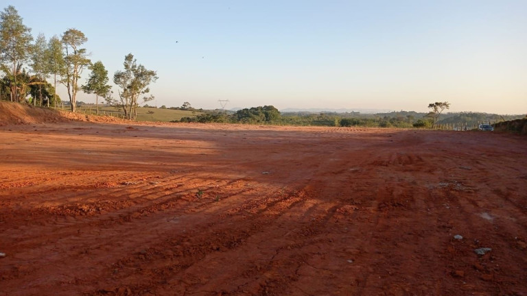 Imagem Terreno à Venda, 100 m² em Jardim Santana - Jacareí Imagem Terreno à Venda, 100 m² em Jardim Santana - Jacareí