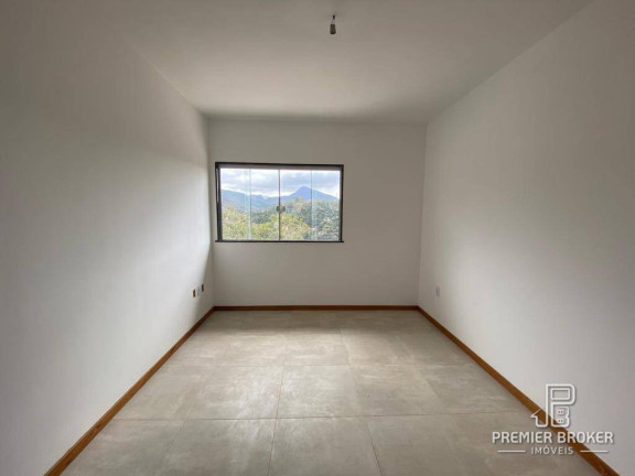 Imagem Casa com 2 Quartos à Venda, 54 m² em Cascata Do Imbuí - Teresópolis