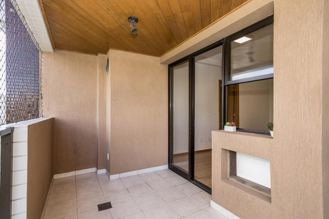 Imagem Apartamento com 2 Quartos à Venda, 72 m² em Petrópolis - Porto Alegre