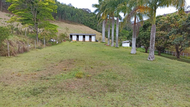 Imagem Chácara com 5 Quartos à Venda, 600 m² em Itapeva - Paraibuna Imagem Chácara com 5 Quartos à Venda, 600 m² em Itapeva - Paraibuna