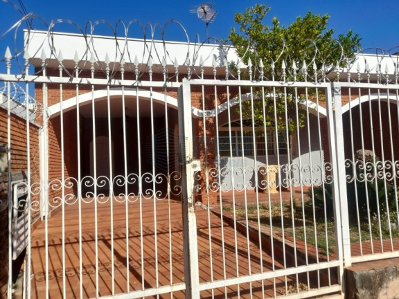 Casa para Alugar, 263 m² em Parque Bandeirantes - Ribeirão Preto