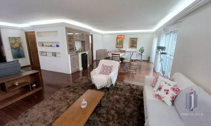 Imagem Apartamento com 3 Quartos à Venda, 200 m² em Aclimação - São Paulo