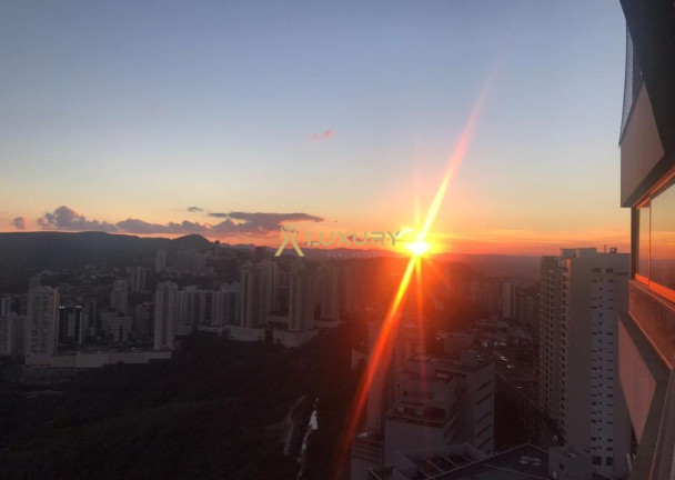 Imagem Imóvel com 4 Quartos à Venda, 505 m² em Vila Da Serra - Nova Lima