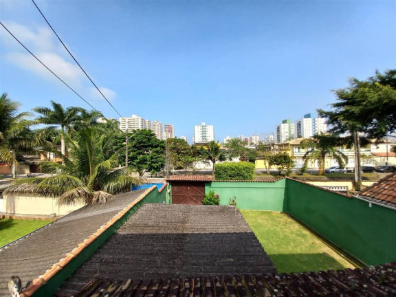 Sobrado com 3 Quartos à Venda, 150 m² em Canto Do Forte - Praia Grande
