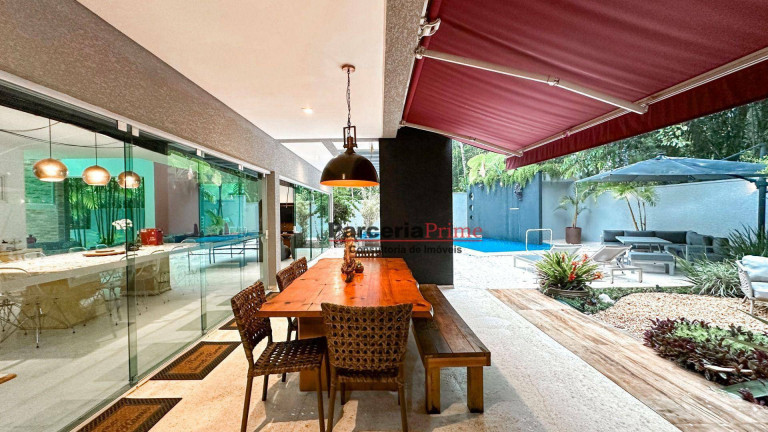 Imagem Casa com 4 Quartos à Venda, 367 m² em Riviera Módulo 21 - Bertioga Imagem Casa com 4 Quartos à Venda, 367 m² em Riviera Módulo 21 - Bertioga