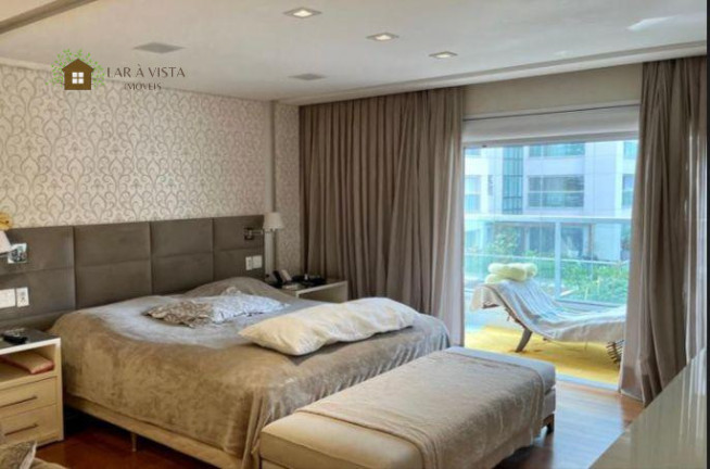 Imagem Apartamento com 3 Quartos à Venda, 335 m² em Vila Uberabinha - São Paulo