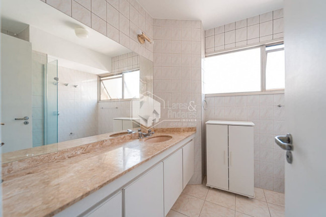 Imagem Apartamento com 3 Quartos à Venda, 121 m² em Itaim Bibi - São Paulo