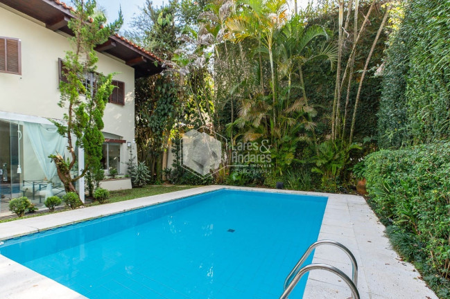 Imagem Casa com 4 Quartos à Venda, 480 m² em Alto De Pinheiros - São Paulo Imagem Casa com 4 Quartos à Venda, 480 m² em Alto De Pinheiros - São Paulo
