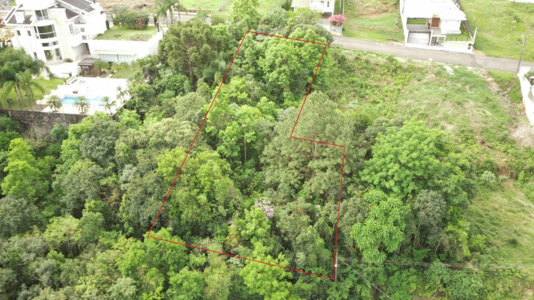 Terreno à Venda, 900 m² em Jardim - Concórdia