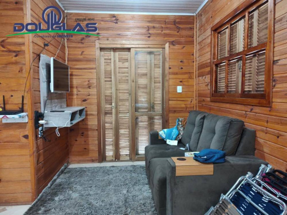 Imagem Casa com 3 Quartos à Venda, 750 m² em Viamão Imagem Casa com 3 Quartos à Venda, 750 m² em Viamão