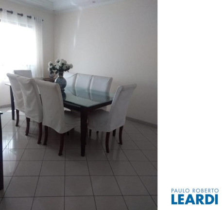 Imagem Sobrado com 3 Quartos à Venda, 230 m² em Vila Homero Thon - Santo André Imagem Sobrado com 3 Quartos à Venda, 230 m² em Vila Homero Thon - Santo André