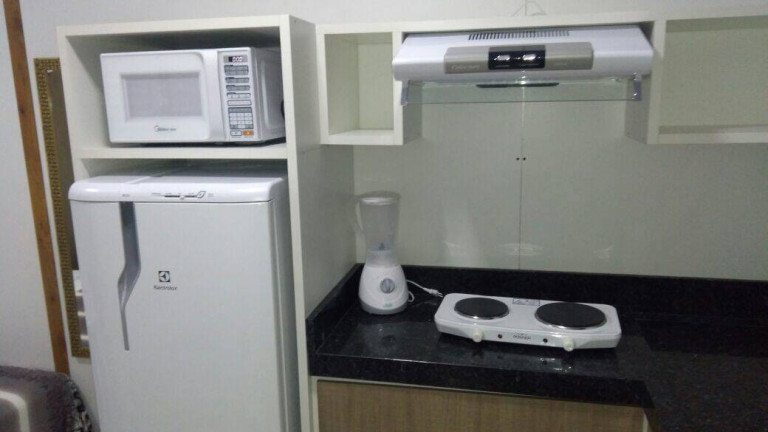 Imagem Apartamento com 1 Quarto para Temporada, 17 m² em Bombas - Bombinhas