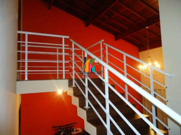 Imagem Casa com 4 Quartos à Venda, 347 m² em Engordadouro - Jundiaí