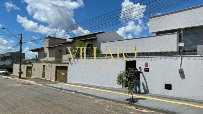 Casa com 3 Quartos à Venda, 132 m² em Moinho Dos Ventos - Goiânia