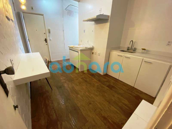 Imagem Apartamento com 4 Quartos à Venda, 170 m² em Copacabana - Rio De Janeiro Imagem Apartamento com 4 Quartos à Venda, 170 m² em Copacabana - Rio De Janeiro