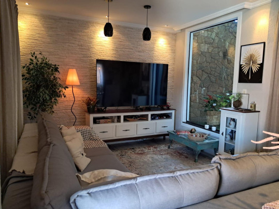 Imagem Casa com 3 Quartos à Venda, 275 m² em Capão Raso - Curitiba