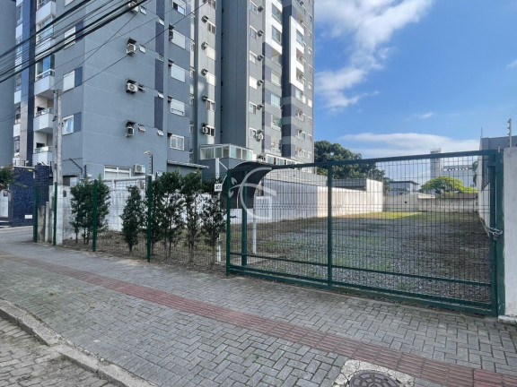 Imagem Terreno para Alugar, 764 m² em Anita Garibaldi - Joinville Imagem Terreno para Alugar, 764 m² em Anita Garibaldi - Joinville