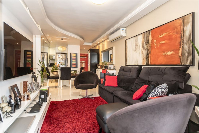 Imagem Imóvel com 2 Quartos à Venda, em Petrópolis - Porto Alegre Imagem Imóvel com 2 Quartos à Venda, em Petrópolis - Porto Alegre