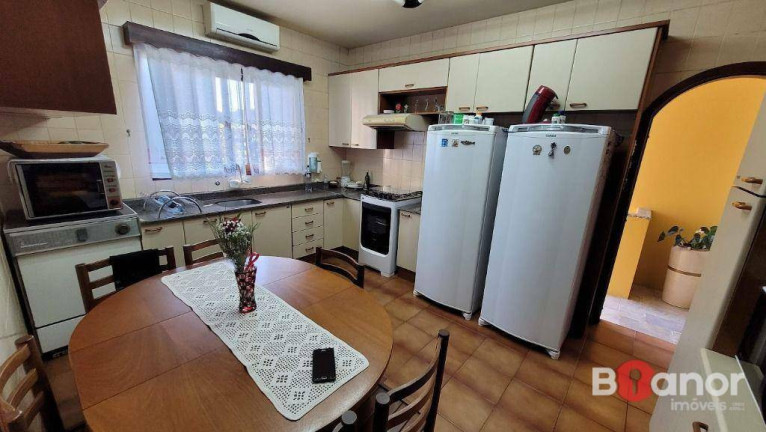 Imagem Casa com 3 Quartos à Venda, 310 m² em Velha - Blumenau Imagem Casa com 3 Quartos à Venda, 310 m² em Velha - Blumenau