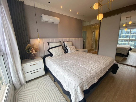 Imagem Apartamento com 4 Quartos à Venda, 195 m² em Meia Praia - Itapema