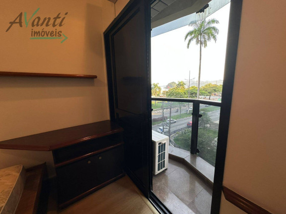 Imagem Apartamento com 3 Quartos à Venda, 254 m² em Pompéia - Santos