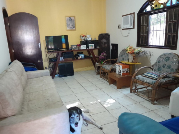 Imagem Casa com 3 Quartos à Venda, 110 m² em Vinhateiro - São Pedro Da Aldeia Imagem Casa com 3 Quartos à Venda, 110 m² em Vinhateiro - São Pedro Da Aldeia