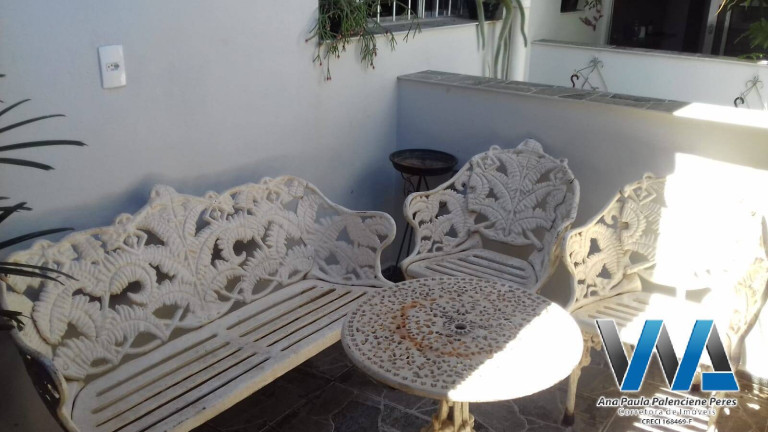 Imagem Casa com 3 Quartos à Venda, 115 m² em Centro - Bragança Paulista Imagem Casa com 3 Quartos à Venda, 115 m² em Centro - Bragança Paulista