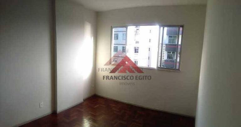 Imagem Apartamento com 2 Quartos à Venda, 80 m² em São Domingos - Niterói Imagem Apartamento com 2 Quartos à Venda, 80 m² em São Domingos - Niterói