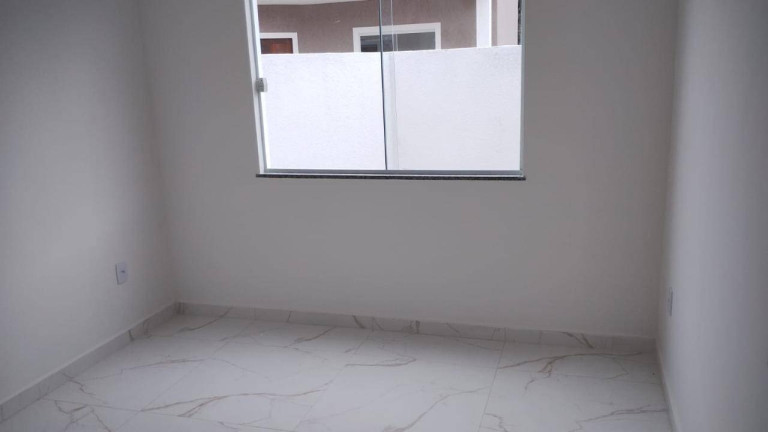 Imagem Casa com 2 Quartos para Alugar, 55 m² em Itatiquara - Araruama Imagem Casa com 2 Quartos para Alugar, 55 m² em Itatiquara - Araruama