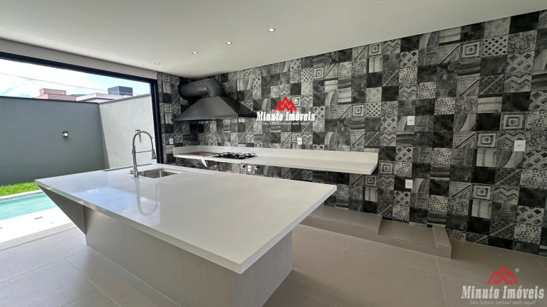 Imagem Casa com 4 Quartos à Venda, 229 m² em Centro - Jundiaí Imagem Casa com 4 Quartos à Venda, 229 m² em Centro - Jundiaí