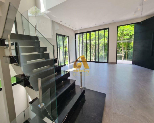 Imagem Casa com 4 Quartos à Venda, 440 m² em Tamboré - Santana De Parnaíba Imagem Casa com 4 Quartos à Venda, 440 m² em Tamboré - Santana De Parnaíba