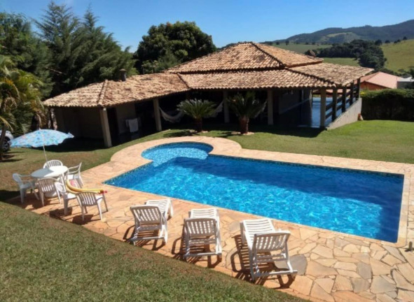 Imóvel com 2 Quartos à Venda,  em Chácara Santa Cruz Dos Pires - Itatiba