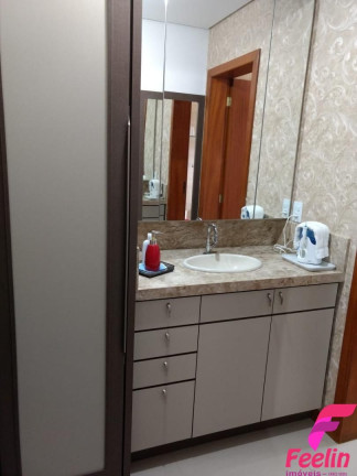 Imagem Casa com 3 Quartos à Venda, 145 m² em Ribeirão Da Ilha - Florianópolis Imagem Casa com 3 Quartos à Venda, 145 m² em Ribeirão Da Ilha - Florianópolis