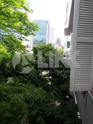Imagem Apartamento com 2 Quartos à Venda, 61 m² em Auxiliadora - Porto Alegre Imagem Apartamento com 2 Quartos à Venda, 61 m² em Auxiliadora - Porto Alegre