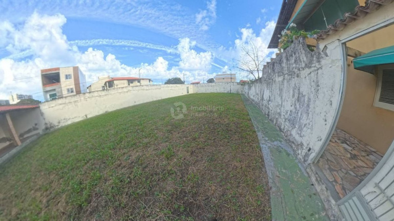 Imagem Casa com 5 Quartos à Venda, em Coroa Do Meio - Aracaju Imagem Casa com 5 Quartos à Venda, em Coroa Do Meio - Aracaju