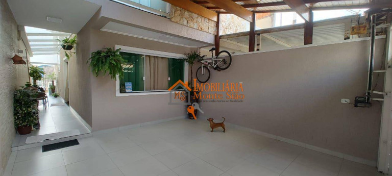 Imagem Sobrado com 3 Quartos à Venda, 165 m² em Jardim Santa Clara - Guarulhos Imagem Sobrado com 3 Quartos à Venda, 165 m² em Jardim Santa Clara - Guarulhos