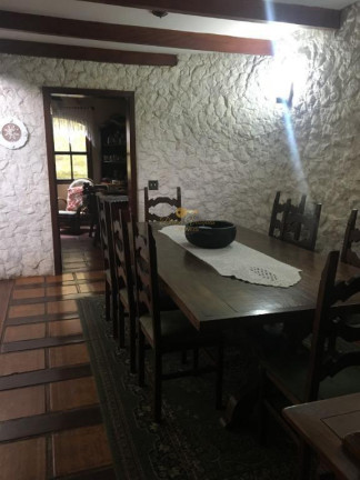 Imagem Casa com 5 Quartos à Venda, 653 m² em Várzea - Teresópolis