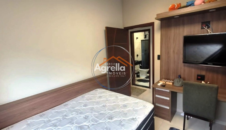 Imagem Casa com 3 Quartos à Venda, 250 m² em Vila São João - Mogi Guaçu Imagem Casa com 3 Quartos à Venda, 250 m² em Vila São João - Mogi Guaçu