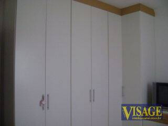 Imagem Casa de Condomínio com 2 Quartos à Venda,  em Jd. Colonia - Jacareí