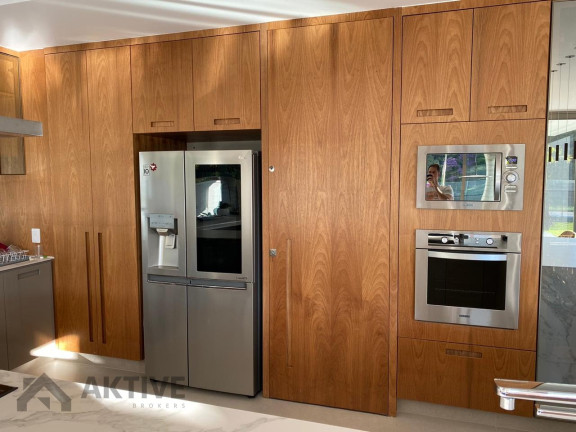 Imagem Casa de Condomínio com 4 Quartos à Venda, 535 m² em Alphaville - Barueri Imagem Casa de Condomínio com 4 Quartos à Venda, 535 m² em Alphaville - Barueri