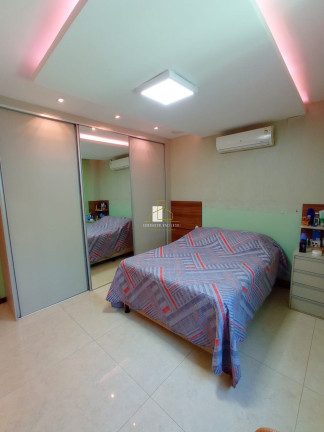 Imagem Casa com 3 Quartos à Venda, 230 m² em Colina De Laranjeiras - Serra
