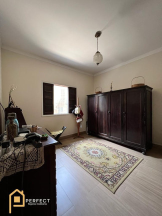 Imagem Casa com 3 Quartos à Venda, 250 m² em Estrada Tremembe - Taubaté Imagem Casa com 3 Quartos à Venda, 250 m² em Estrada Tremembe - Taubaté
