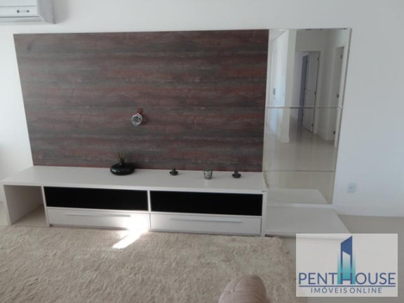 Imagem Apartamento com 3 Quartos à Venda, 130 m² em Centro - Balneário Camboriú Imagem Apartamento com 3 Quartos à Venda, 130 m² em Centro - Balneário Camboriú