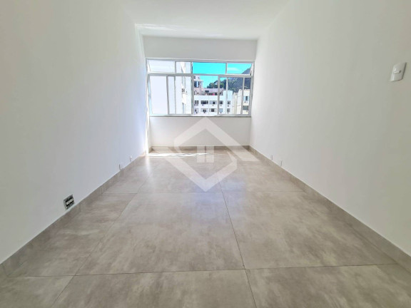 Imagem Apartamento com 3 Quartos à Venda, 180 m² em Copacabana - Rio De Janeiro Imagem Apartamento com 3 Quartos à Venda, 180 m² em Copacabana - Rio De Janeiro