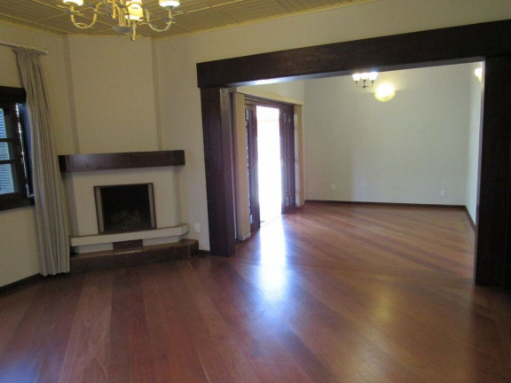 Imagem Casa com 5 Quartos à Venda, 298 m² em Rebouças - Curitiba
