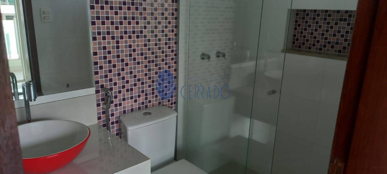 Imagem Sobrado com 4 Quartos à Venda, 422 m² em Residencial Villa Bella - Anápolis