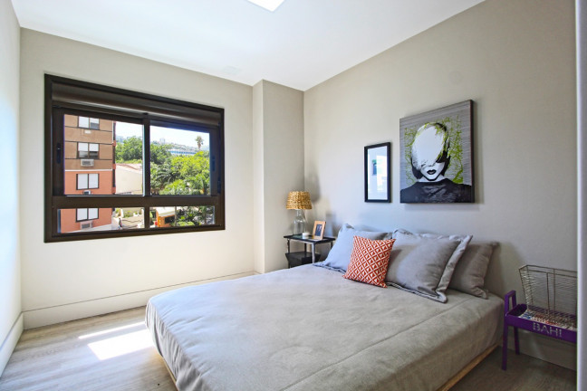 Imagem Apartamento com 3 Quartos à Venda, 110 m² em Menino Deus - Porto Alegre Imagem Apartamento com 3 Quartos à Venda, 110 m² em Menino Deus - Porto Alegre