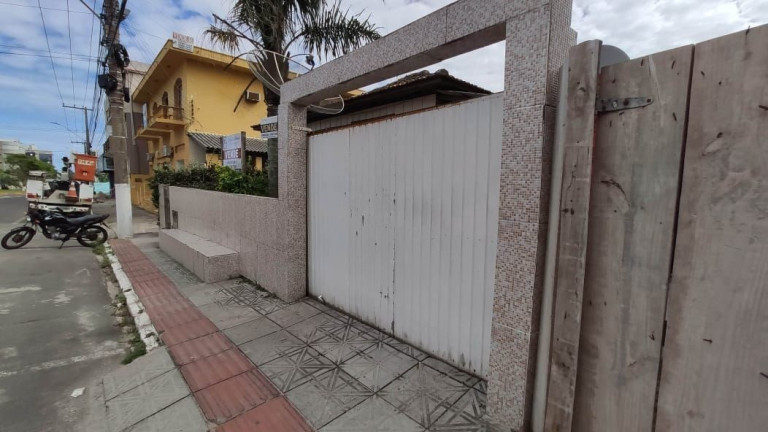 Imagem Imóvel com 1 Quarto à Venda,  em Centro - Imbituba