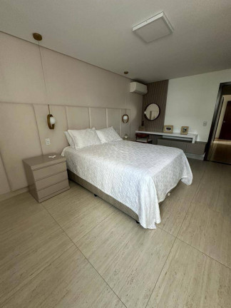Imagem Casa de Condomínio com 4 Quartos à Venda, 291 m² em Jardins Madri - Goiânia
